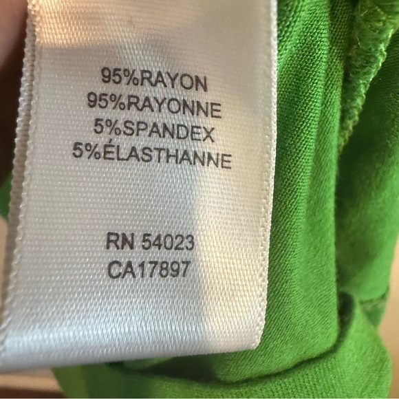 Banana Republic Green Pleated Top - Picture 5 of 5